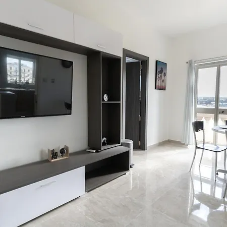 Luxurious Beach Apartment Birżebbuġa Exterior foto
